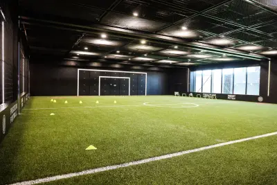 Indoor Tech Center
