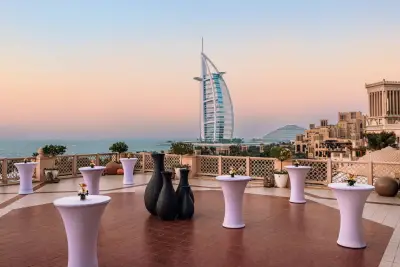 Sunset Lounge