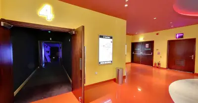 Screen 4