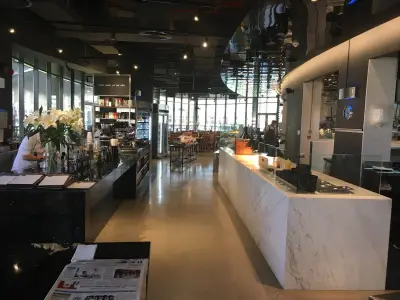 Jones the Grocer