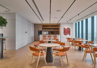 L6, Event Space