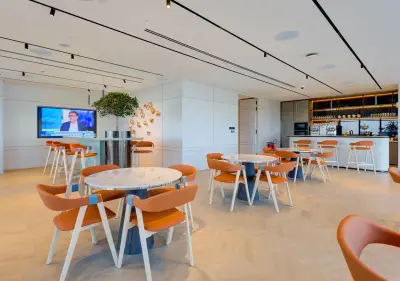 L6, Event Space