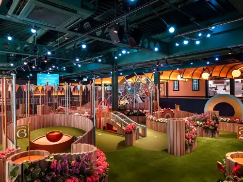 Swingers The Crazy Golf Club Dubai