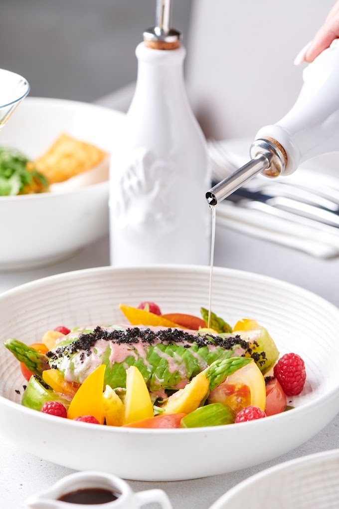 Level Seven Restaurant