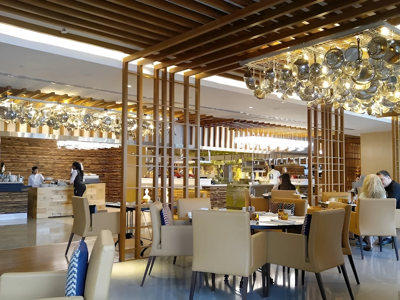 Level Seven Restaurant Dubai