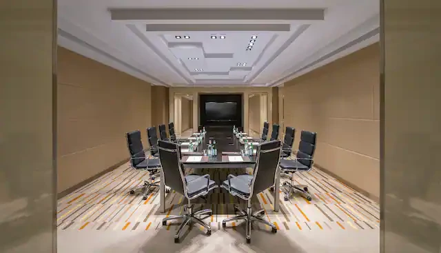 hyatt_regency_dubai_creek_heights_p090_boardroom