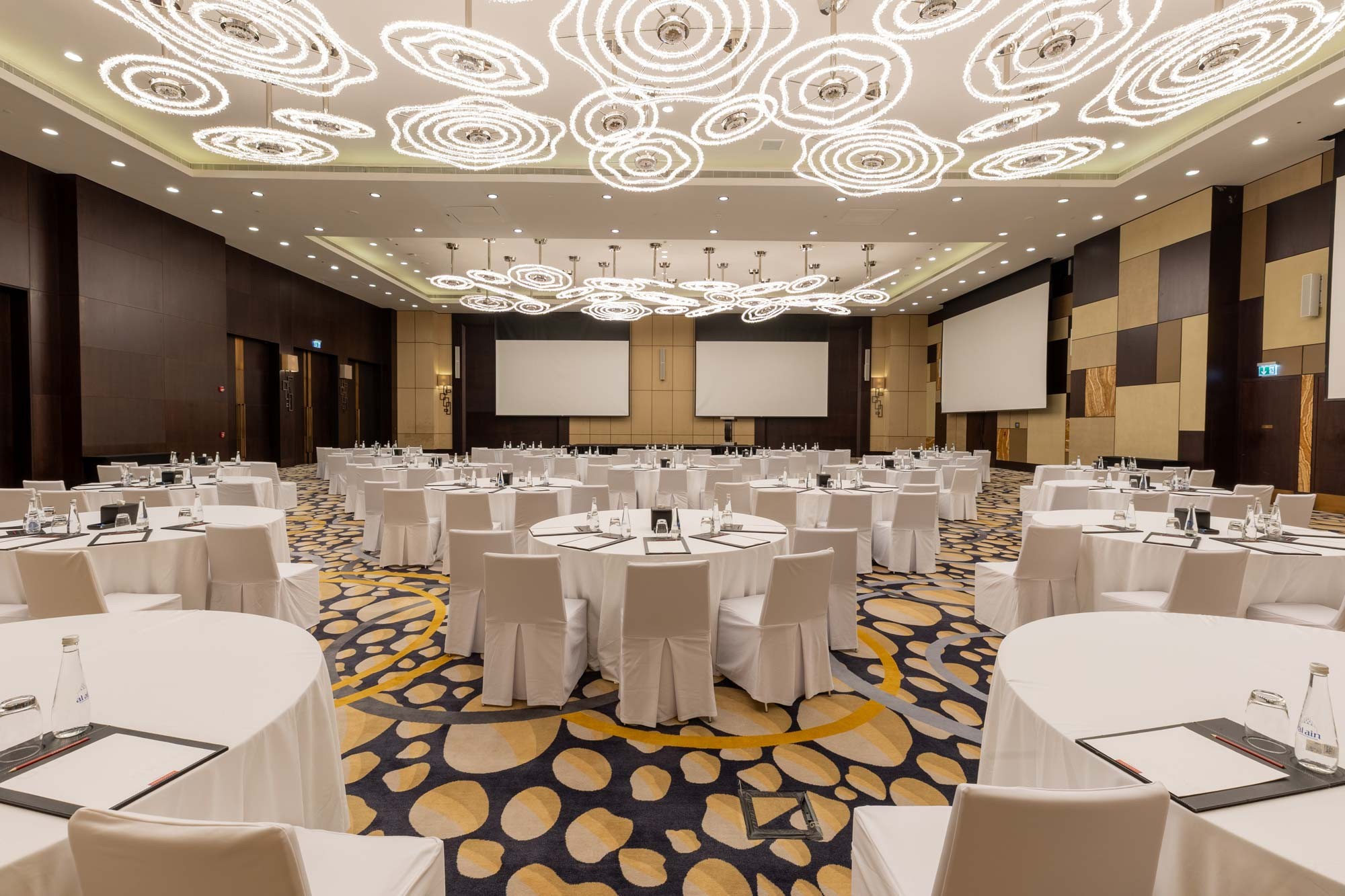 Grand Hyatt Abu Dhabi - Al Bateen Section 1