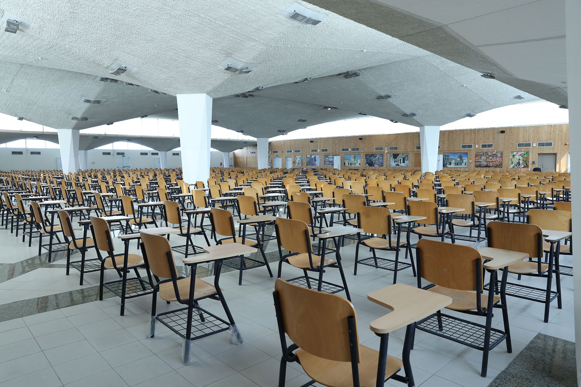 S18 Hall