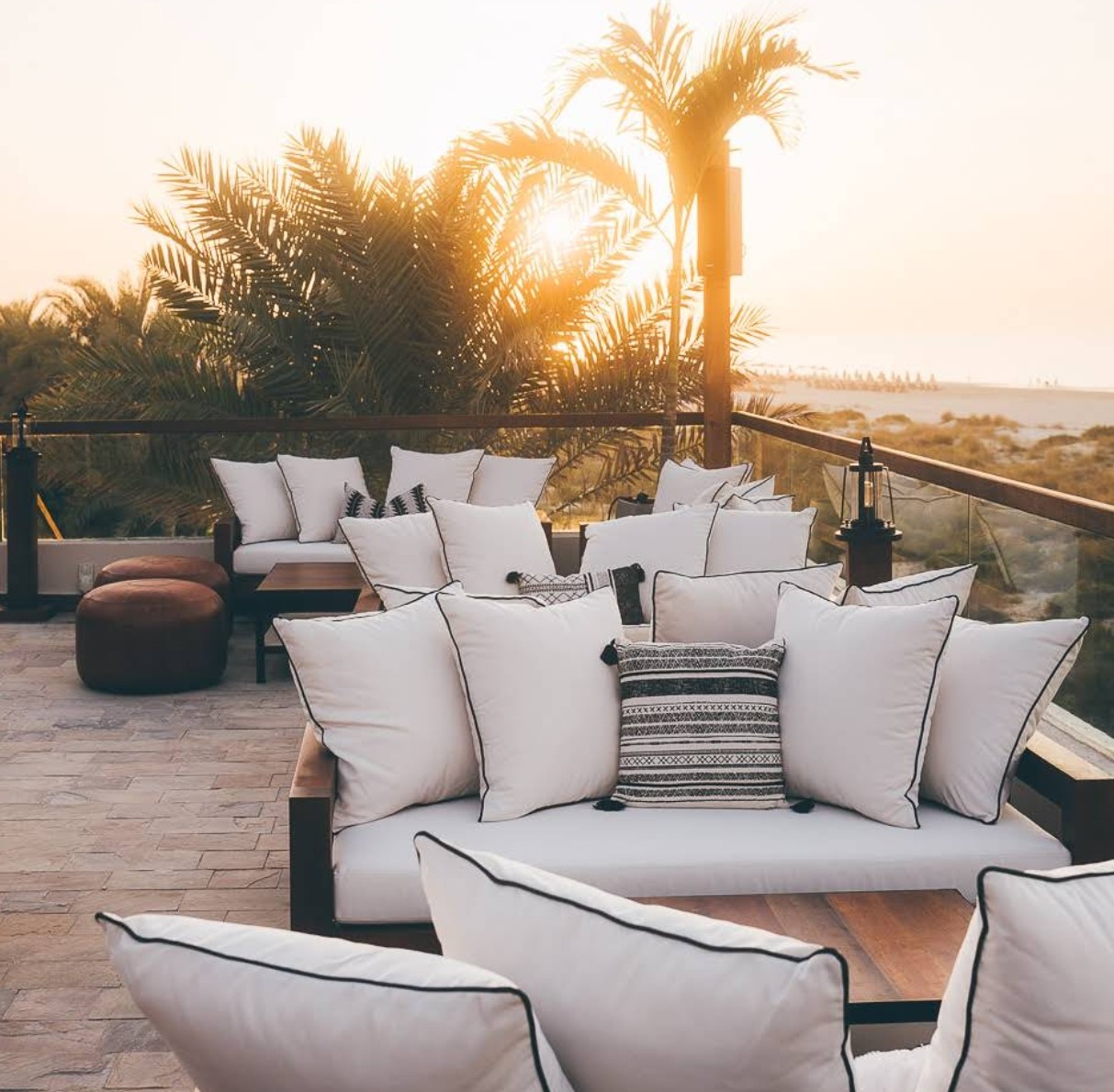 Shala Beach Lounge
