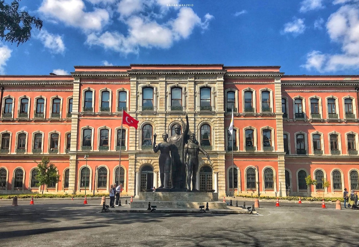 Istanbul University