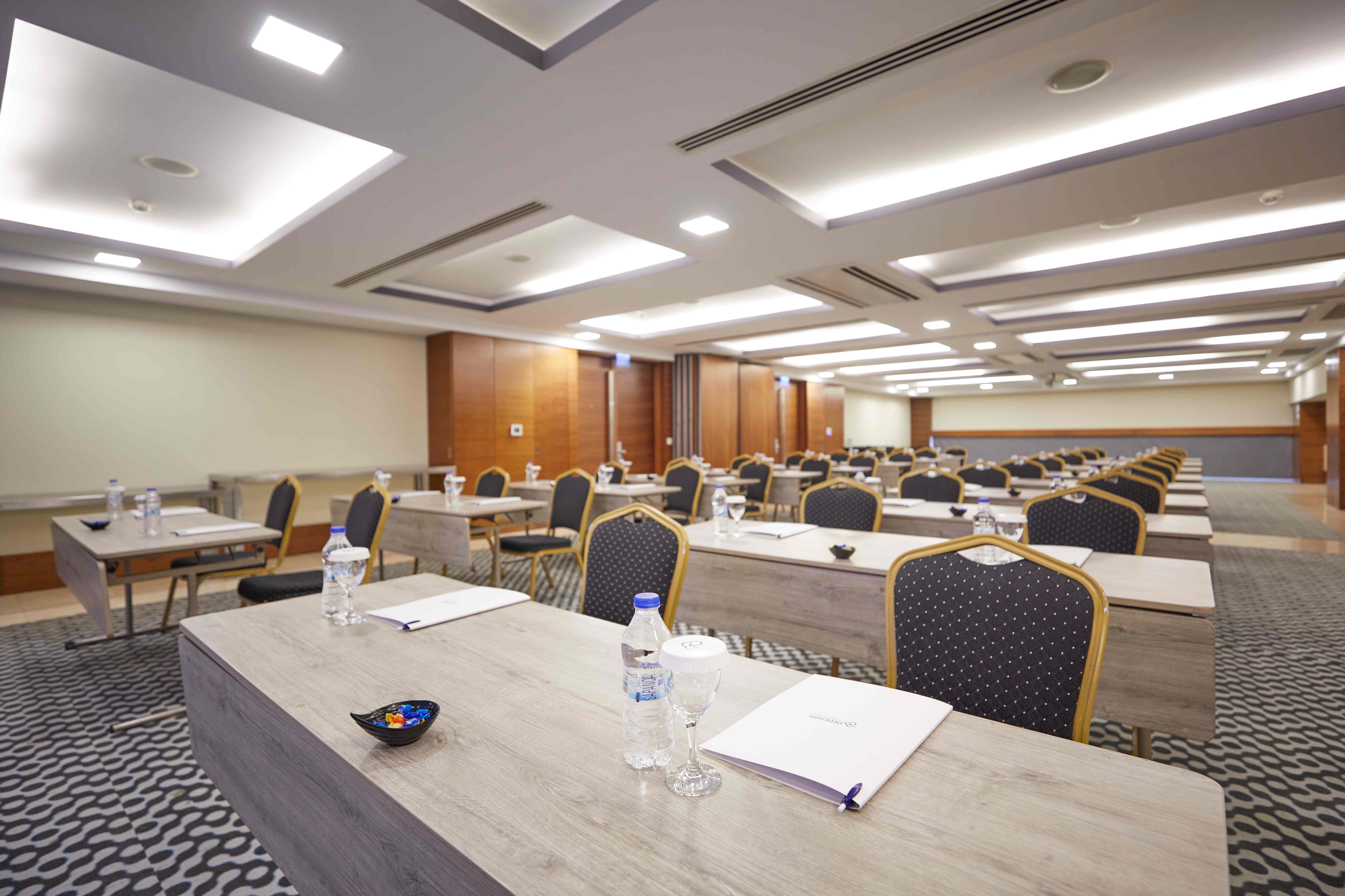 Dedeman Istanbul Hotel