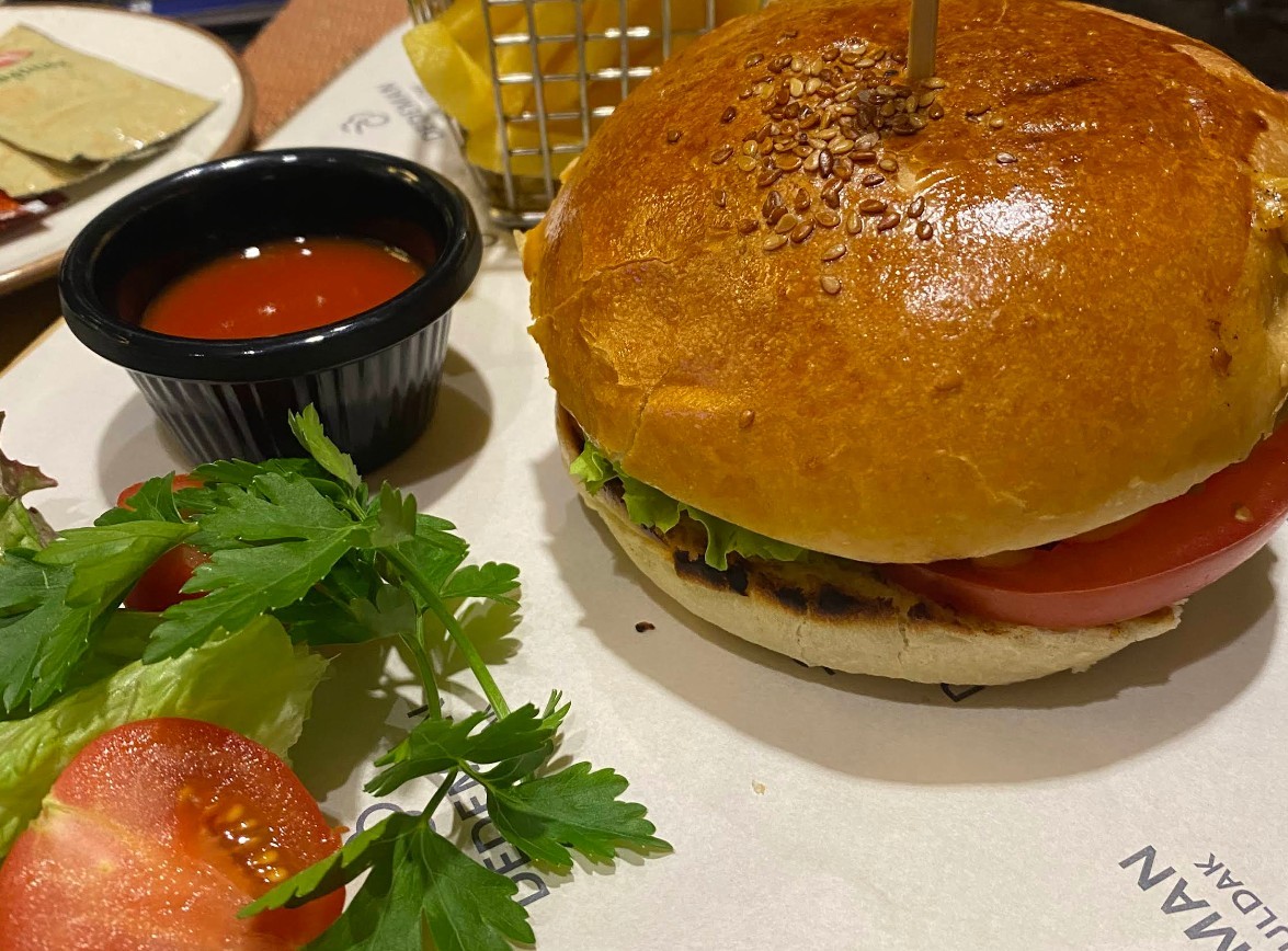 Dedeman Istanbul Hotel