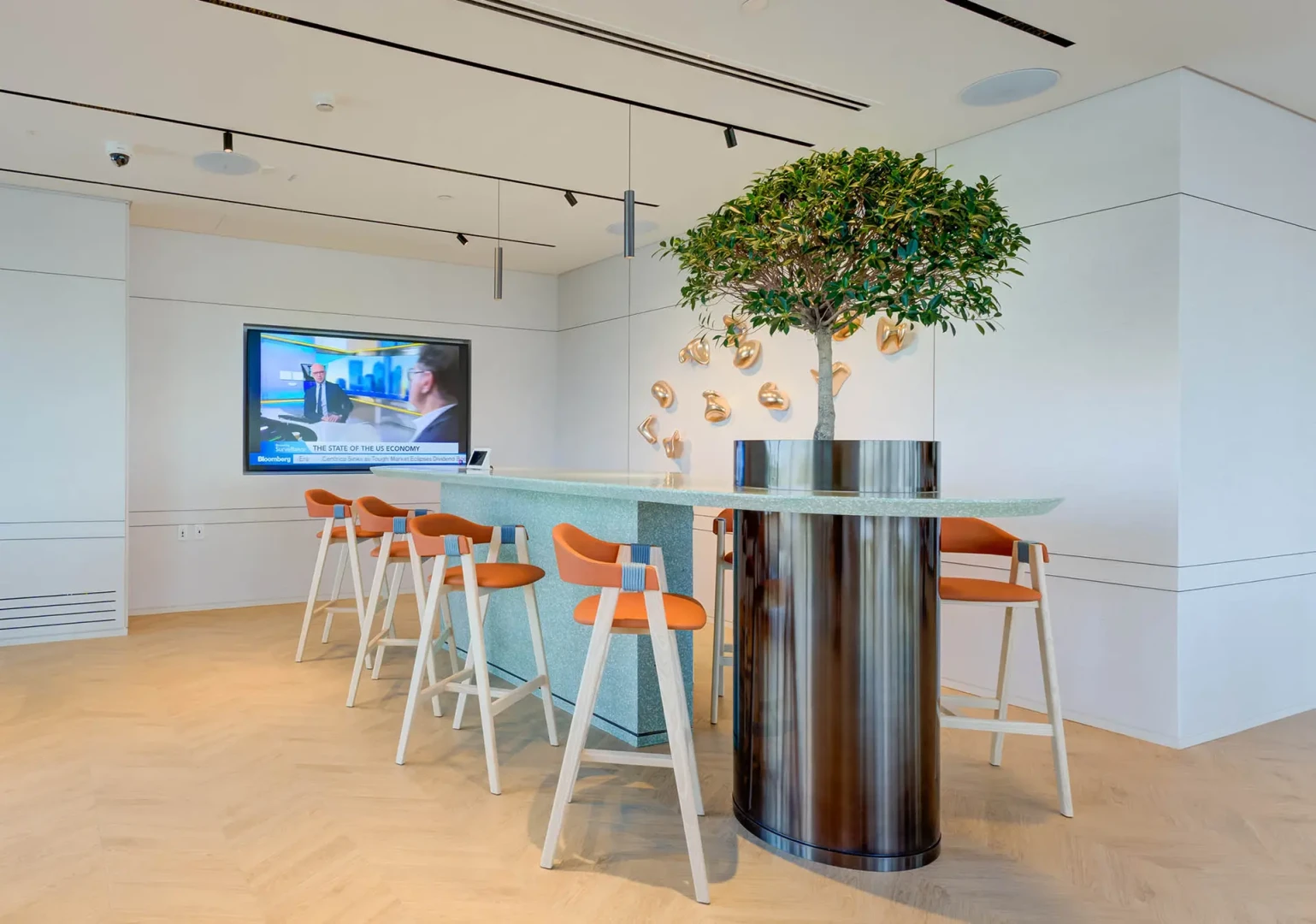 L6, Event Space