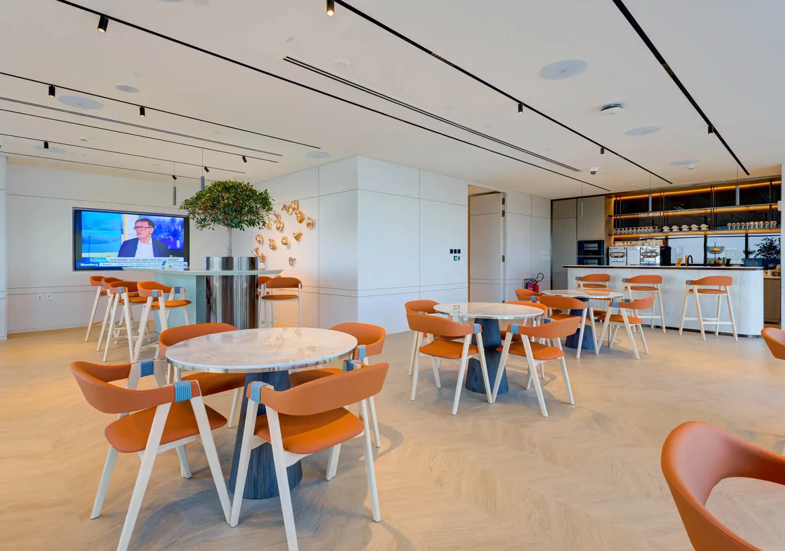 L6, Event Space