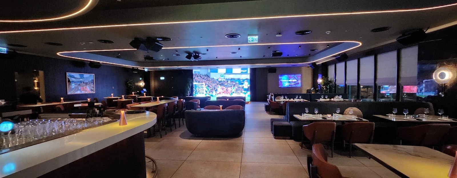 Social Indoor
