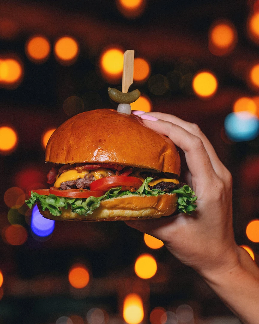 Food & Beverage